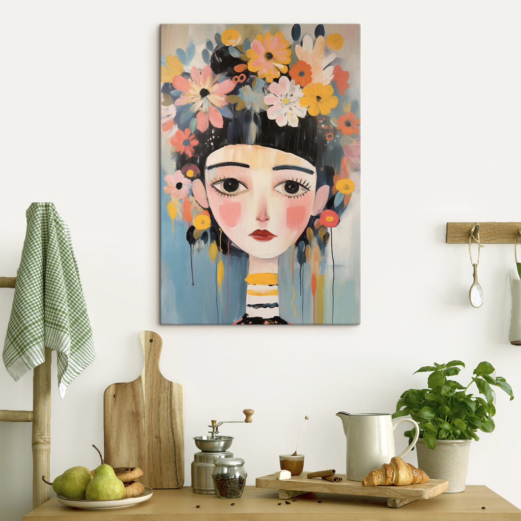 Frange noire et fleurs dans un intérieur