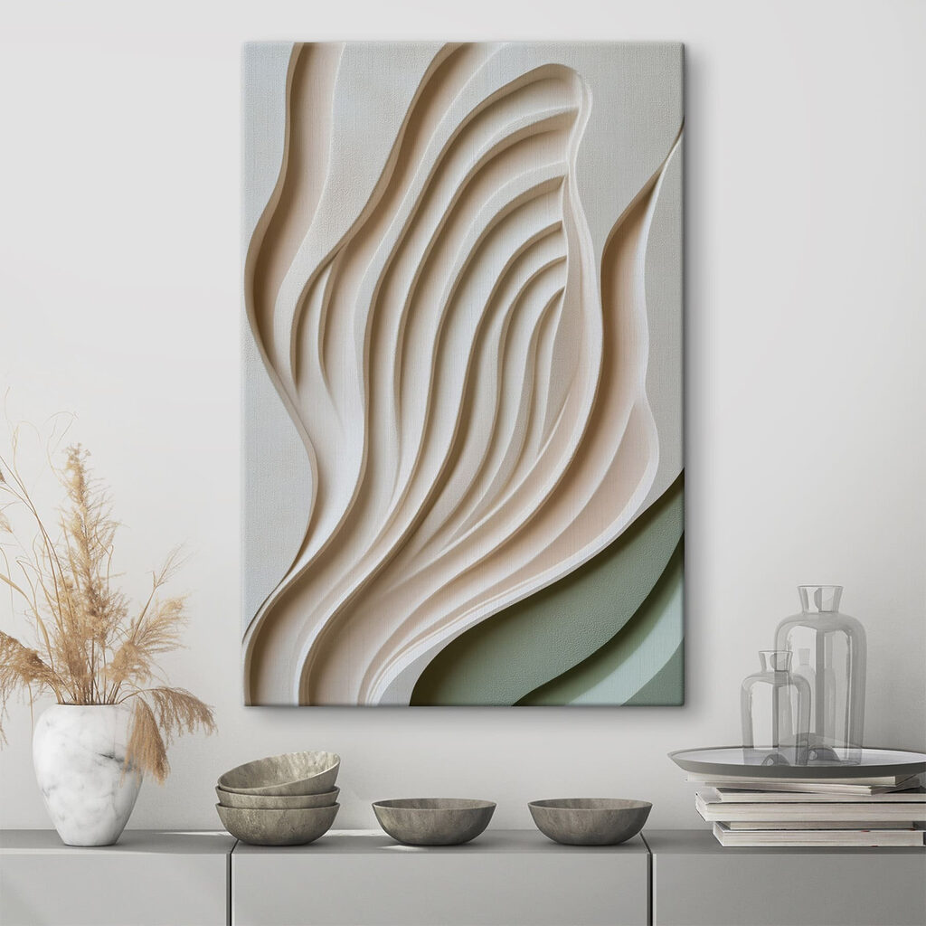 Ondulations pâles sur vert dans un intérieur