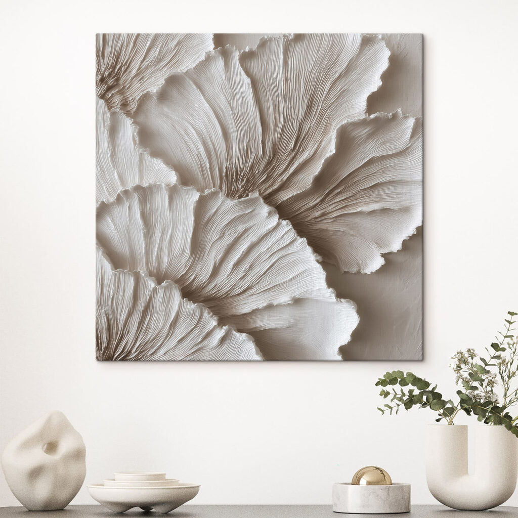 Feuilles blanches sur taupe — intérieur 2