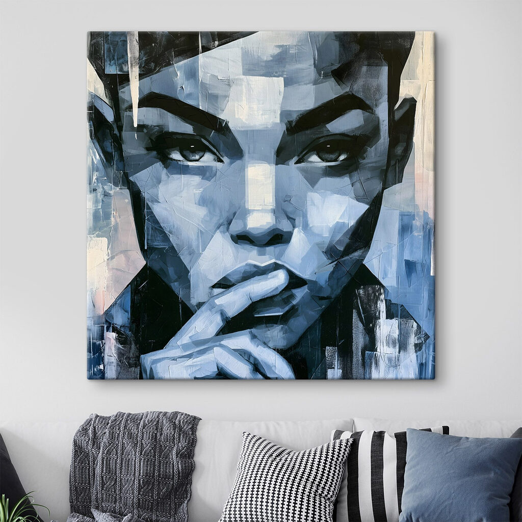 Regard bleu dans un intérieur