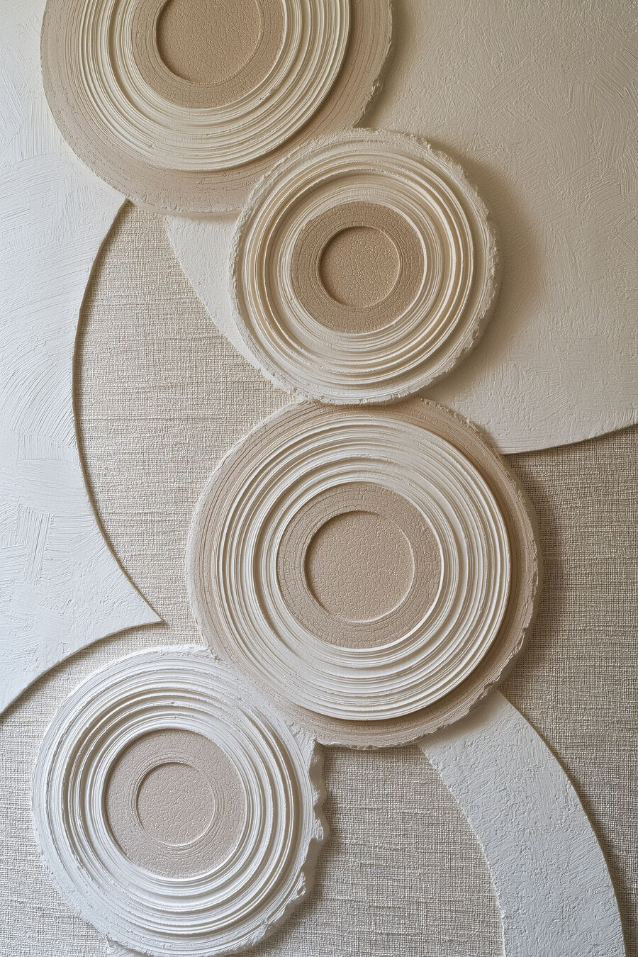 Cercles striés sur sable — motif complet