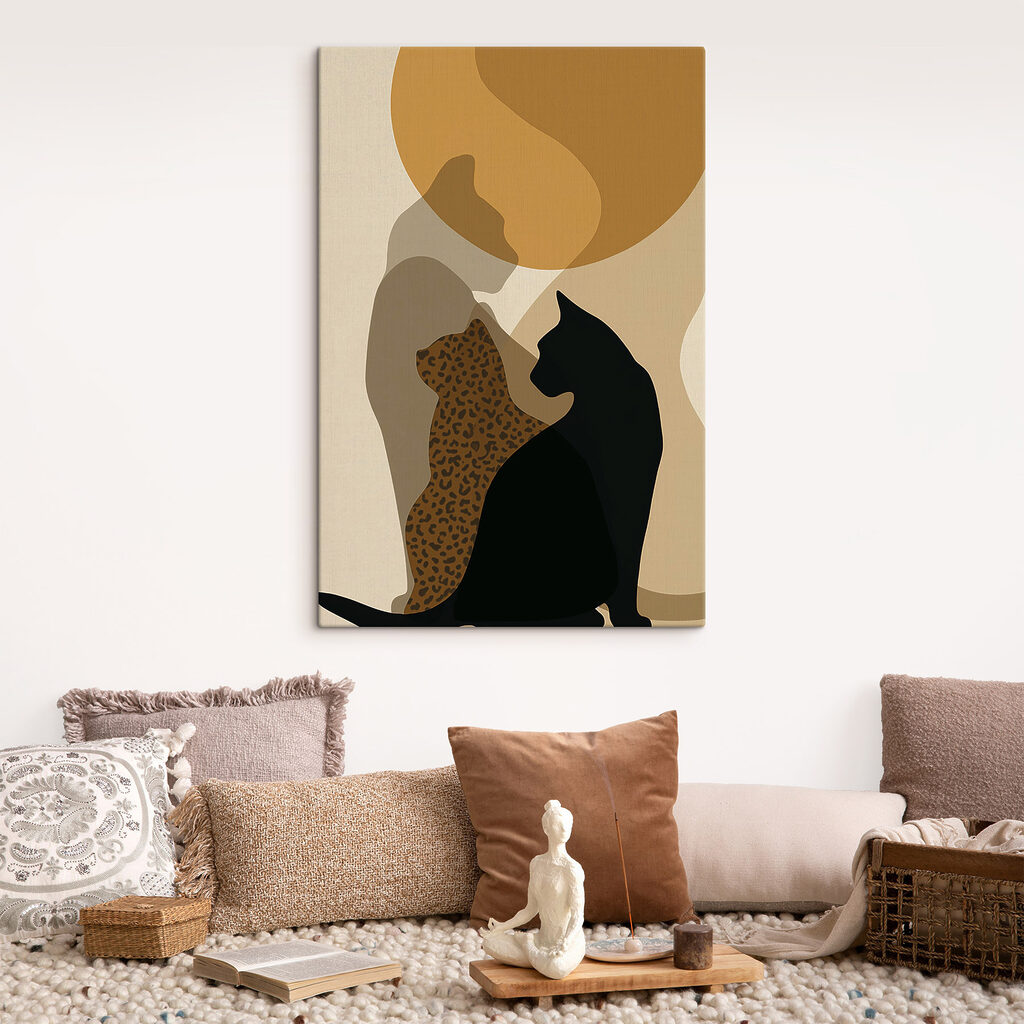 Chat tacheté, chat noir — intérieur 2