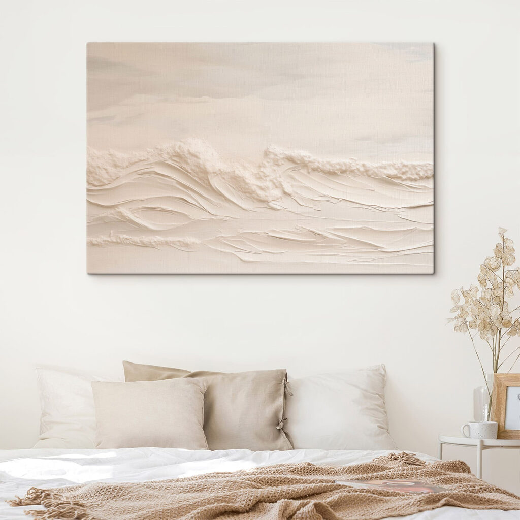 Vagues blanches en strates dans un intérieur