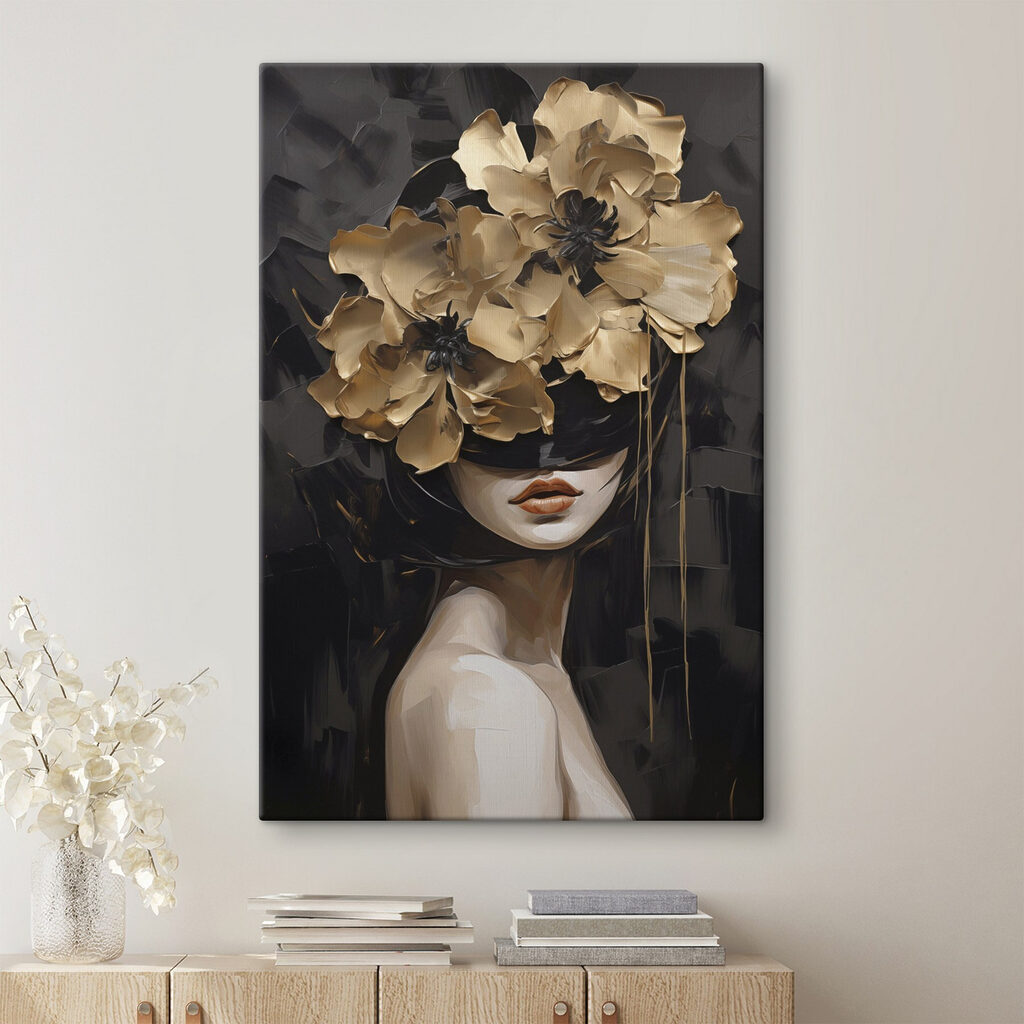 Femme aux fleurs dorées — intérieur 2