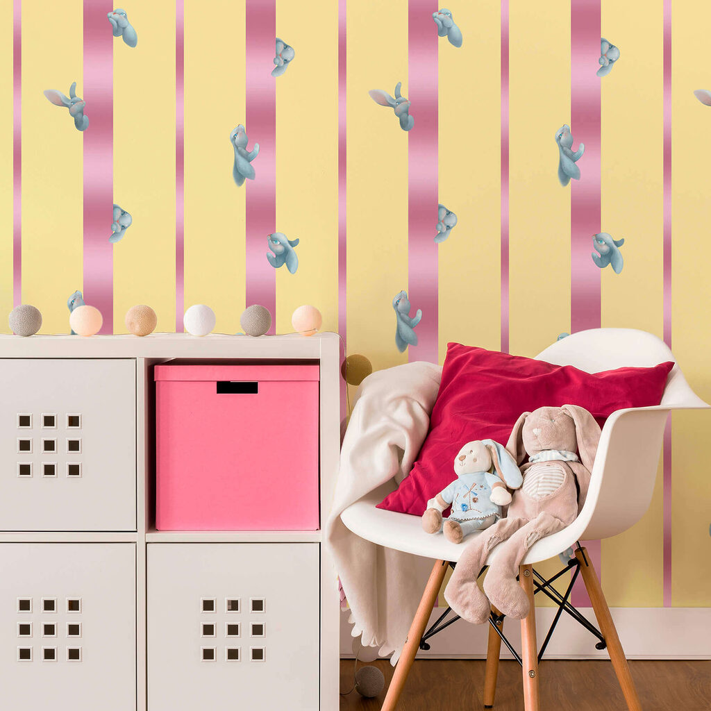 Rangées de fleurs roses — intérieur 3