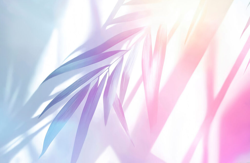 Palmes en lumière oblique — motif complet