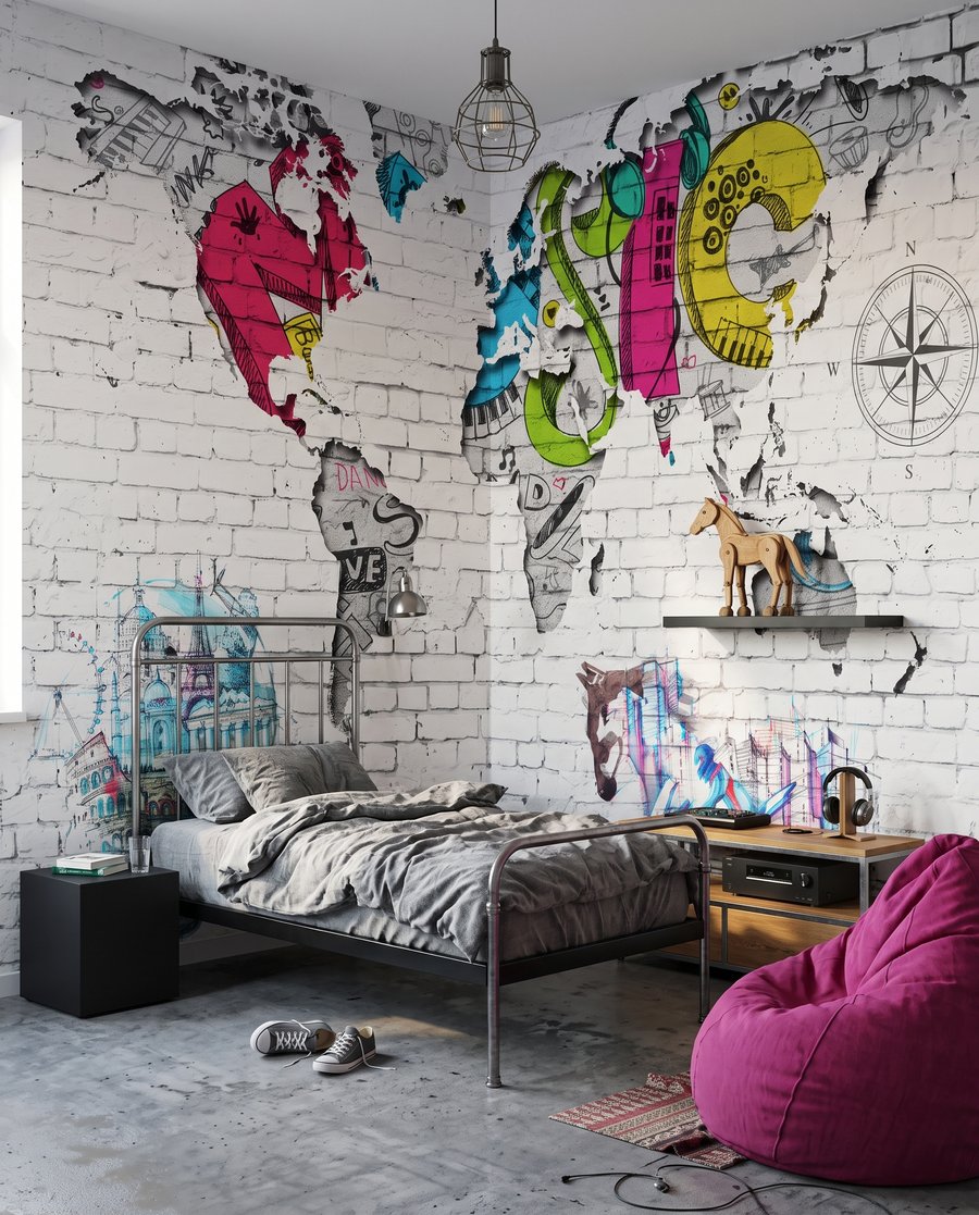 Planisphère façon street art dans un intérieur