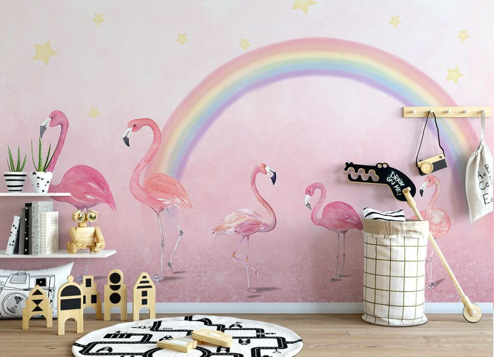 Flamants sous l’arc-en-ciel dans un intérieur