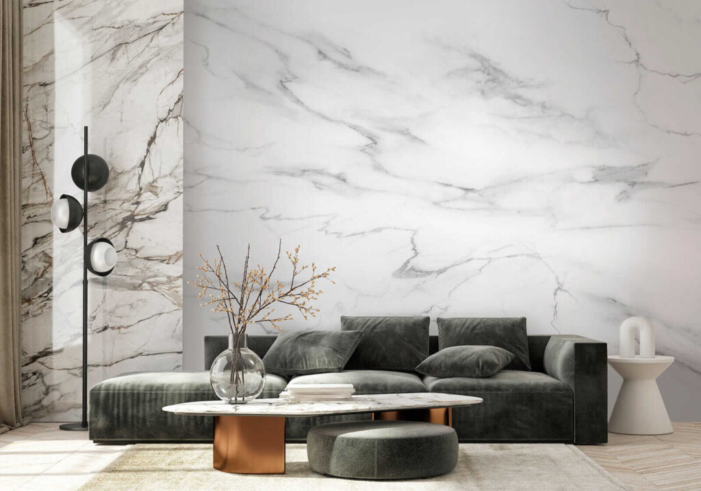 Réseau de veines marbrées dans un intérieur