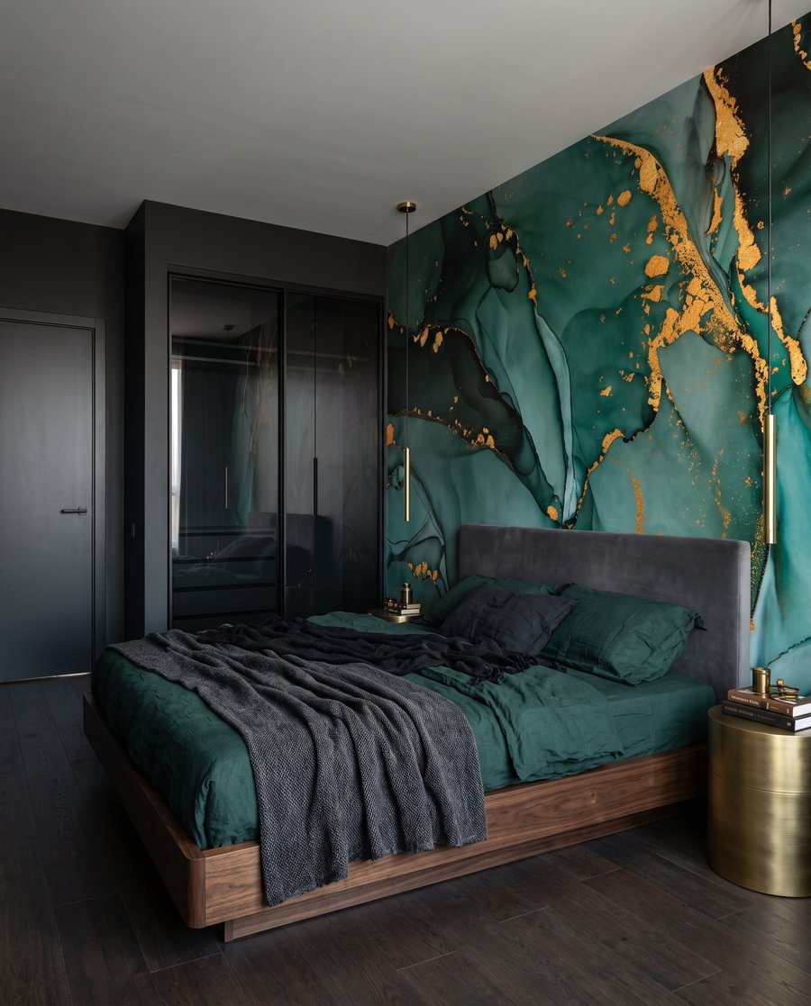 Fêlure d’or sur vert dans un intérieur