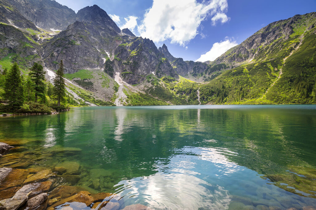 Lac entre les montagnes — motif complet