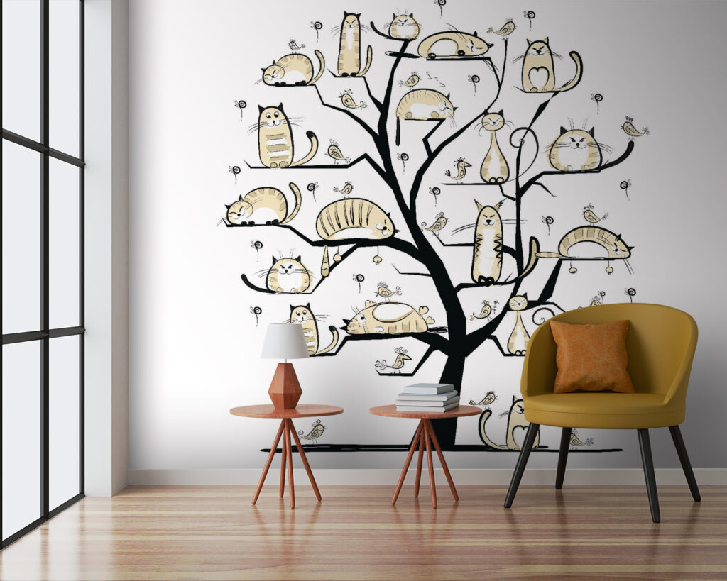 Arbre aux chouettes dans un intérieur