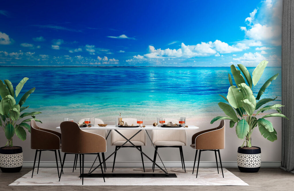 Plage en bleu vif dans un intérieur