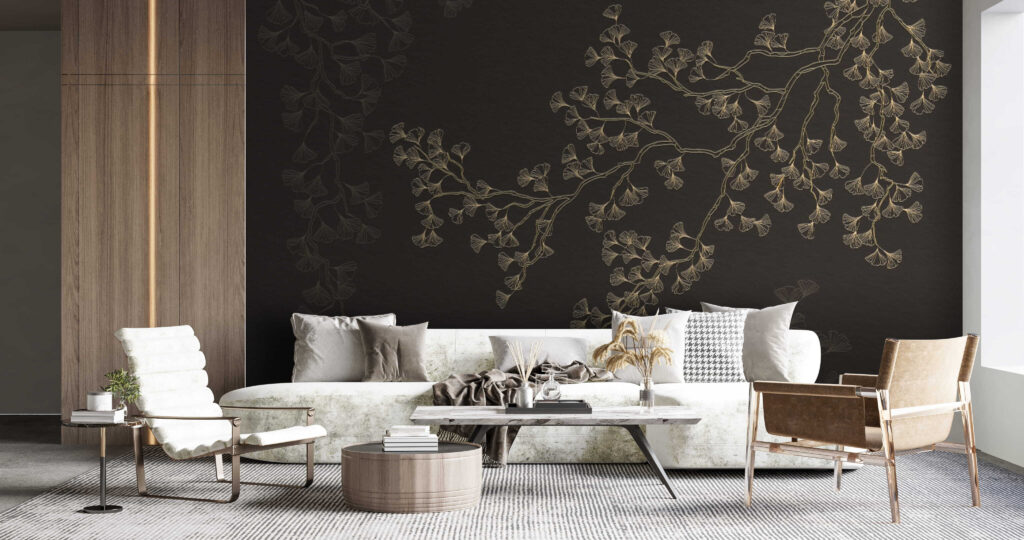 Rameaux dorés sur brun-noir dans un intérieur
