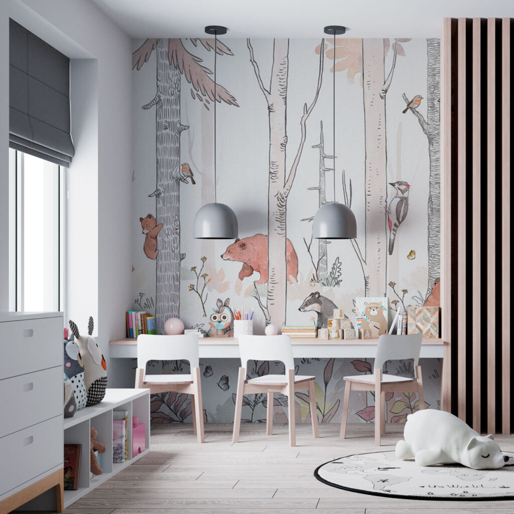 Parmi les troncs blancs dans un intérieur