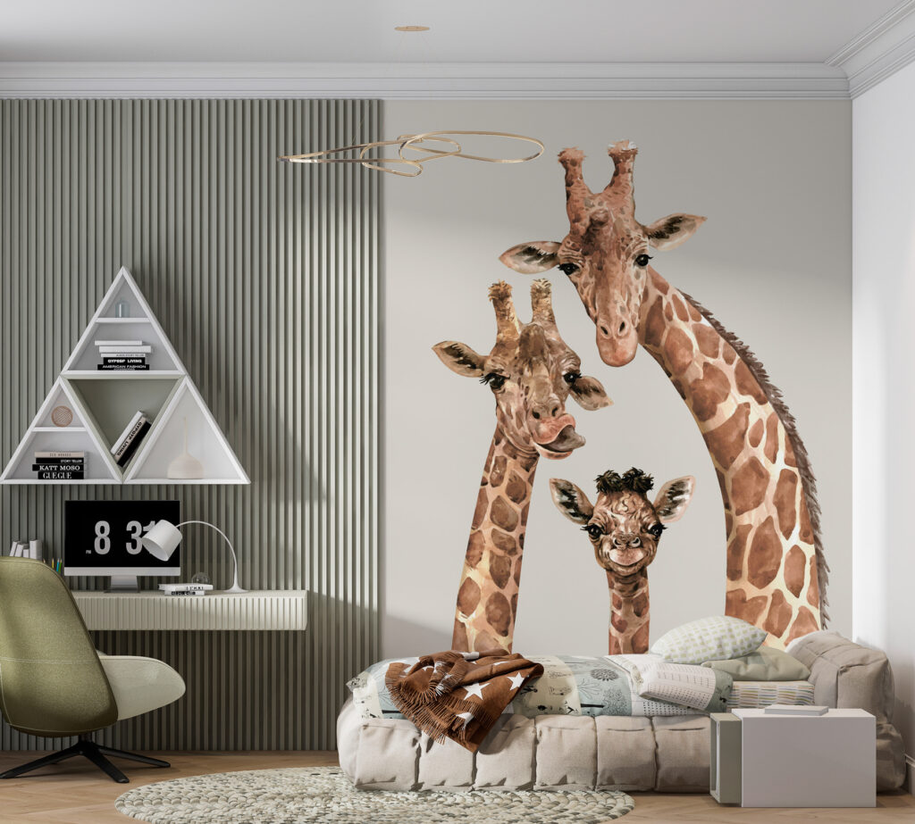 Trois girafes curieuses dans un intérieur