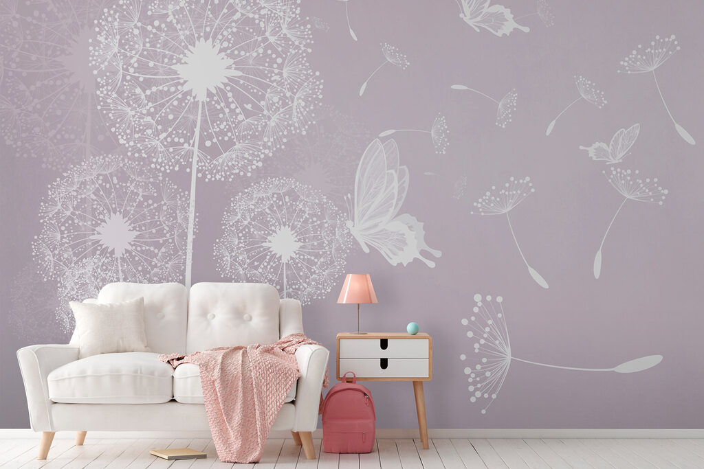 Pissenlits et papillons dans un intérieur