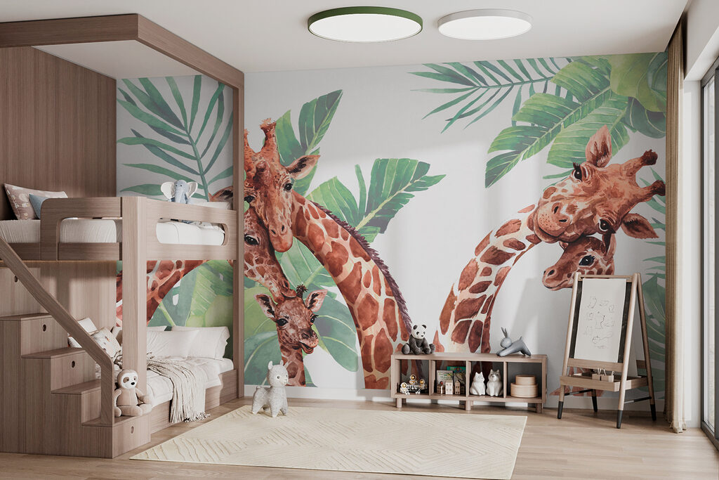 Girafes dans le feuillage dans un intérieur