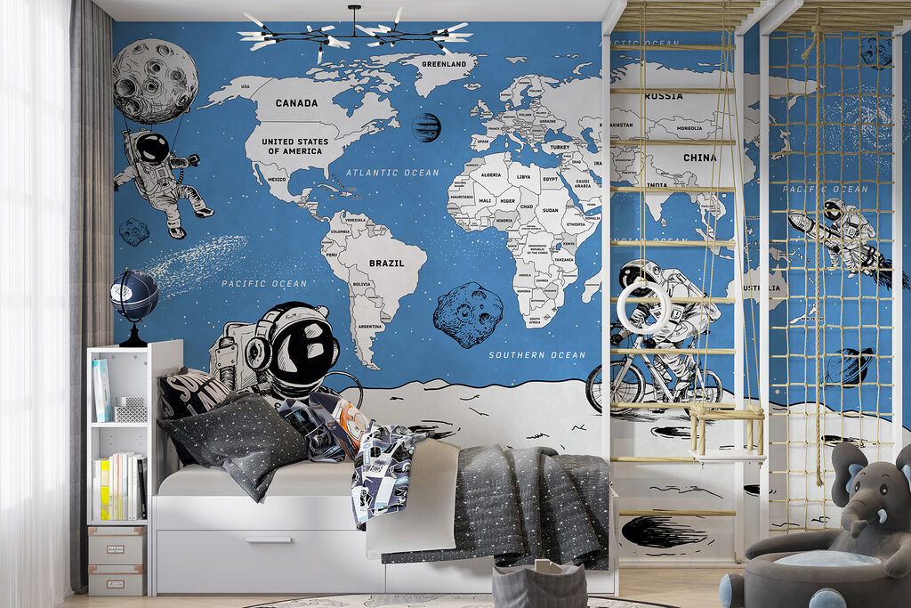 Astronautes et planisphère dans un intérieur
