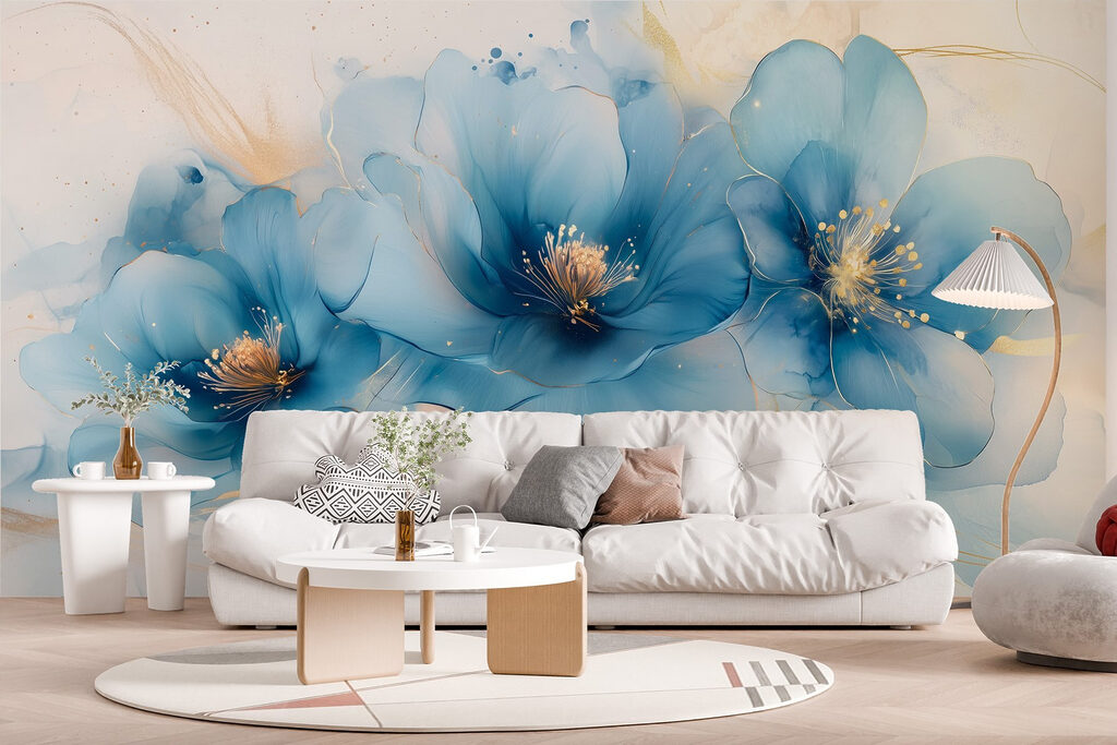 Fleurs bleues, points dorés dans un intérieur
