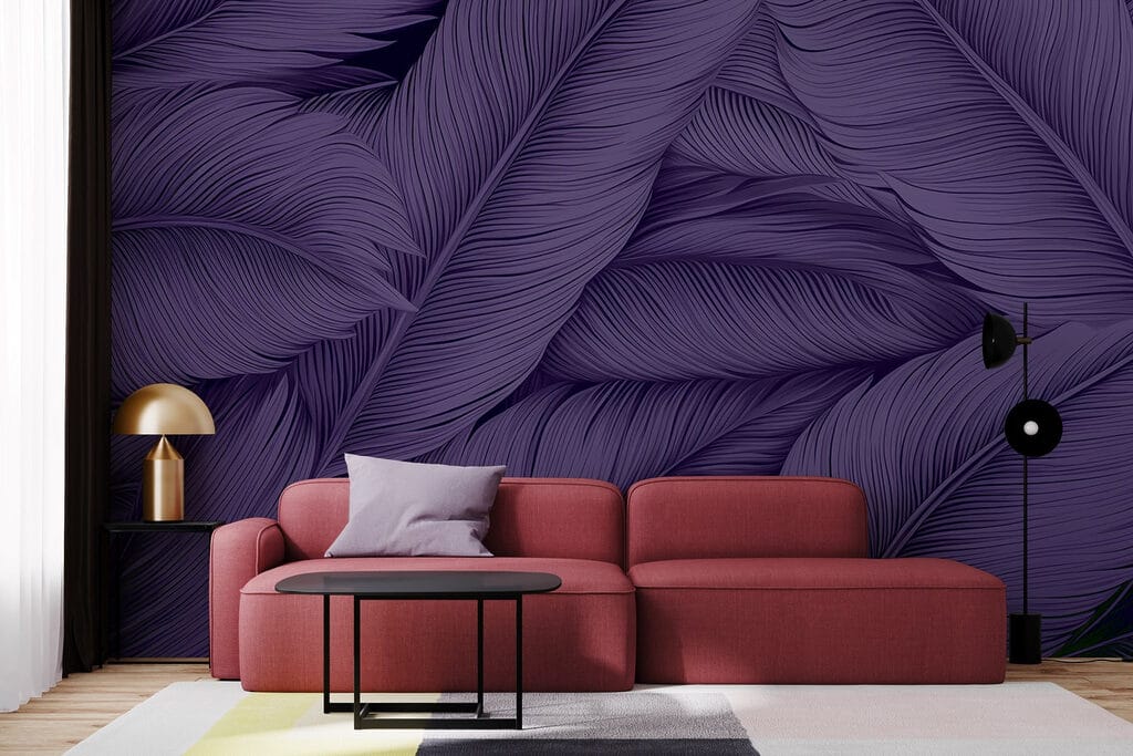 Grandes plumes, traits fins dans un intérieur