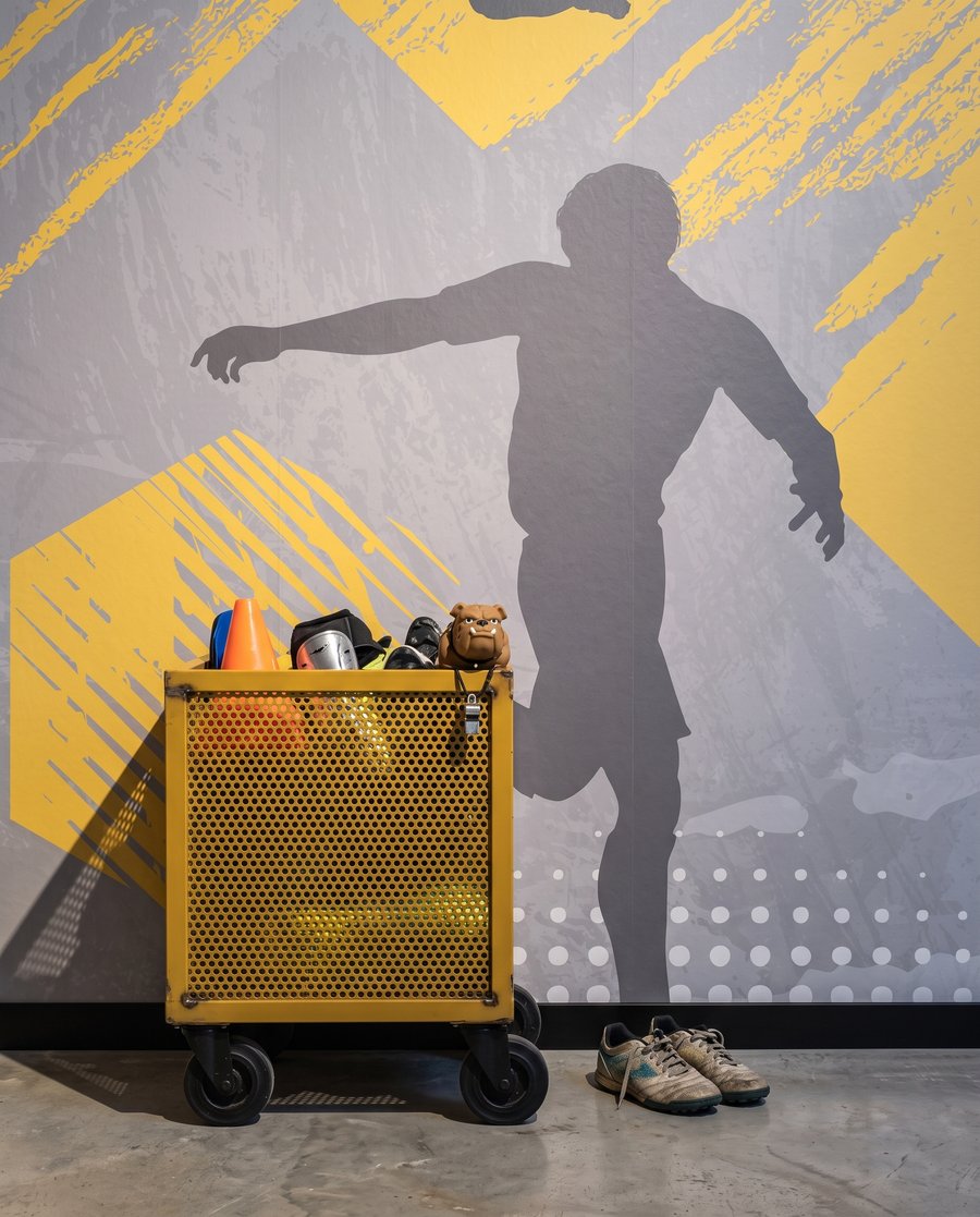Footballeurs en mouvement — intérieur 9