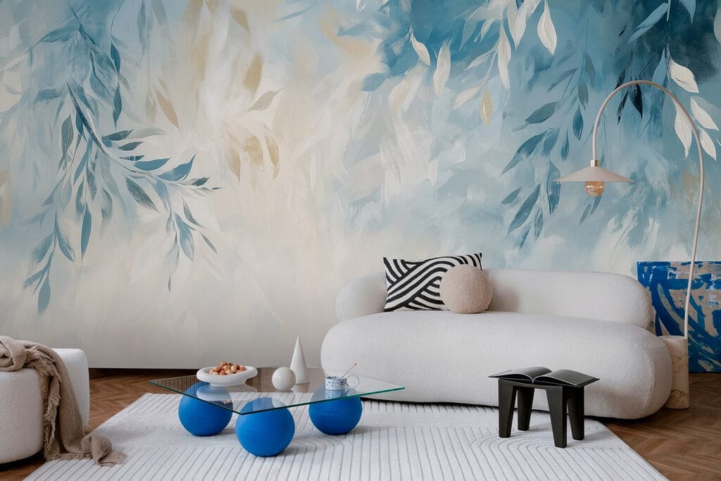 Feuilles bleues au soleil dans un intérieur
