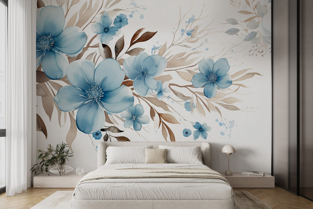 Fleurs bleues et rameaux dans un intérieur
