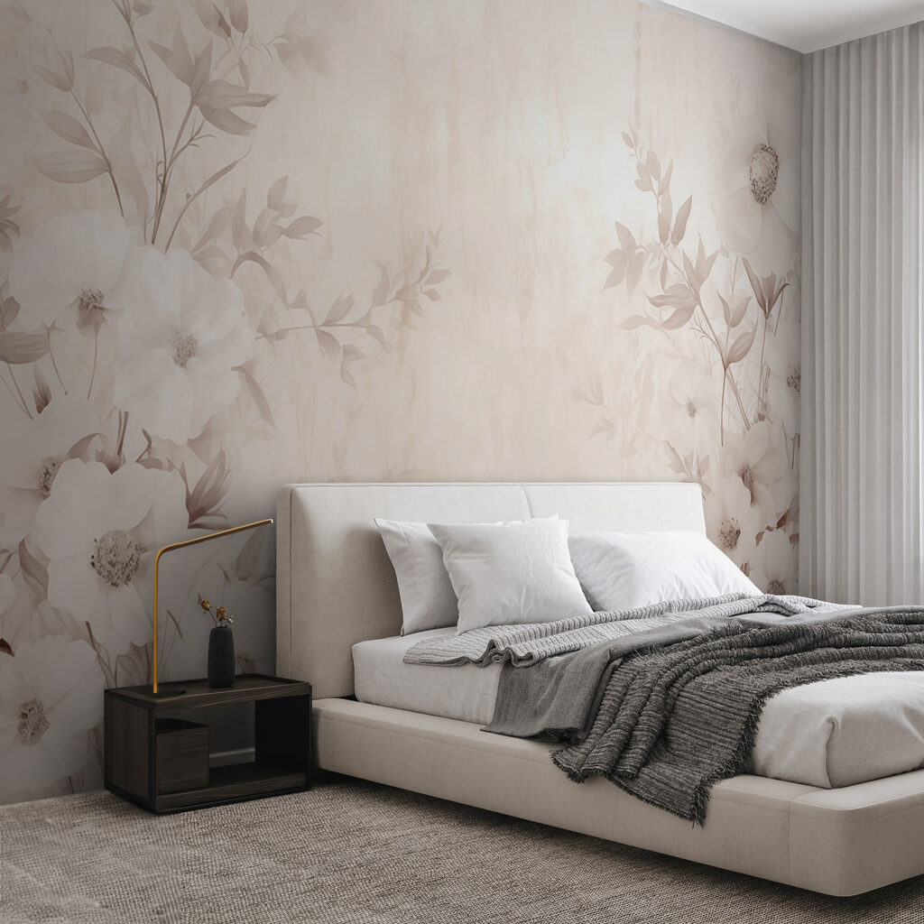 Bordure fleurie rose poudré dans un intérieur