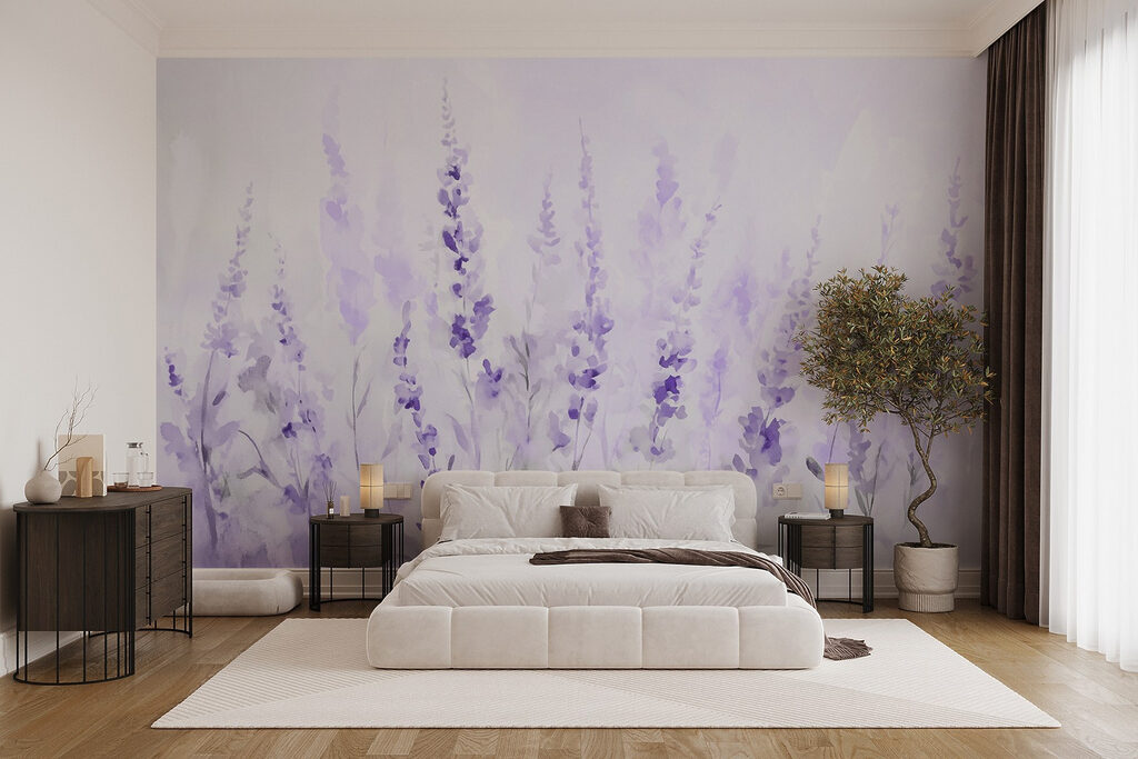 Fleurs élancées à l’aquarelle dans un intérieur