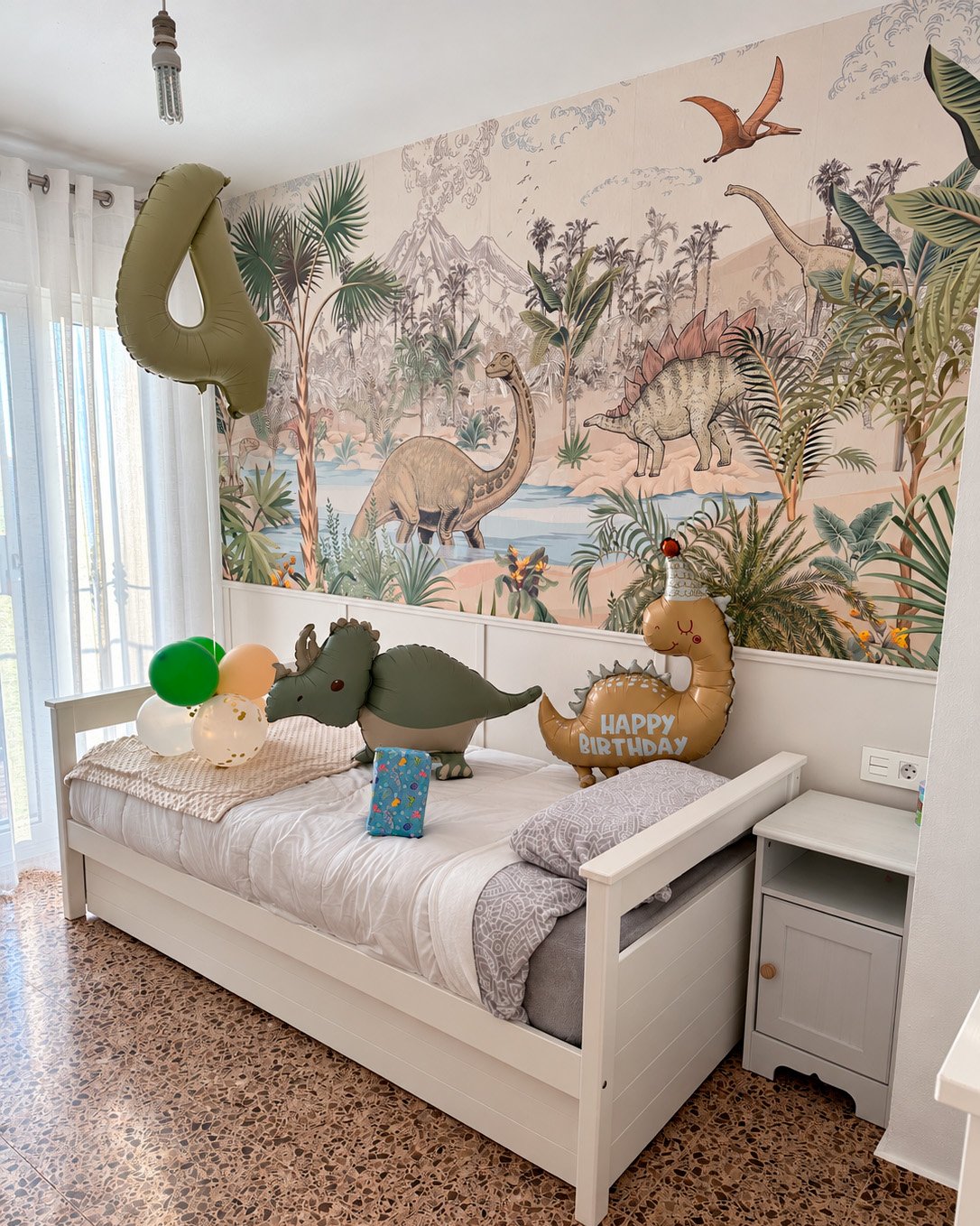 Pièce d’un client avec un papier peint, photo 11 sur 48